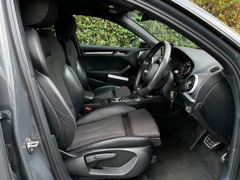 Audi A3 TFSI S LINE BLACK EDITION
