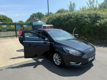Ford Focus 1.0T EcoBoost Titanium Euro 6 (s/s) 5dr