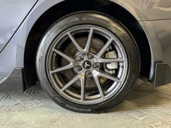 Tesla Model 3 (Dual Motor) Long Range Saloon 4dr Electric Auto 4WDE (346 ps)