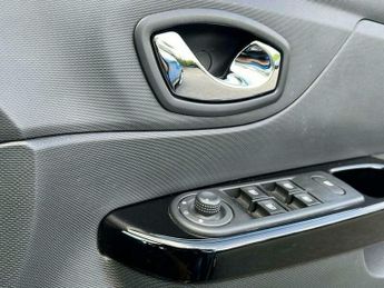 Renault Captur 1.5 dCi ENERGY Dynamique Nav Auto Euro 6 (s/s) 5dr