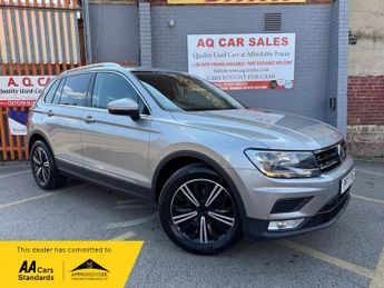 Volkswagen Tiguan SE NAVIGATION TDI BMT DSG