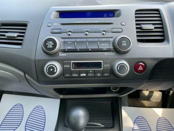 Honda Civic 1.3 IMA ES 4dr