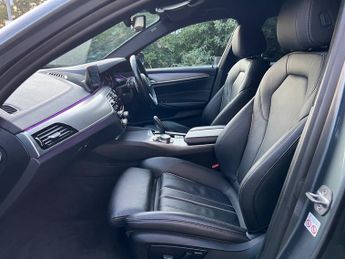 BMW 5 SERIES 520i M SPORT TOURING