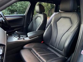 BMW 5 SERIES 520i M SPORT TOURING