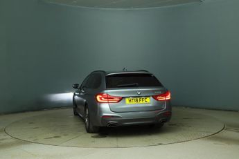 BMW 5 SERIES 520i M SPORT TOURING