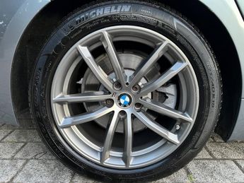 BMW 5 SERIES 520i M SPORT TOURING