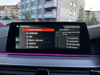 BMW 5 SERIES 520i M SPORT TOURING