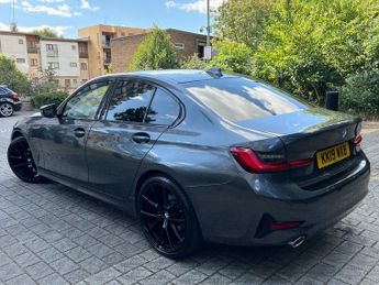 BMW 3 SERIES 320i SPORT