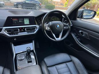 BMW 3 SERIES 320i SPORT