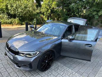 BMW 3 SERIES 320i SPORT
