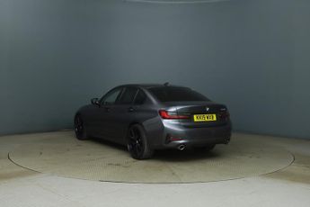 BMW 3 SERIES 320i SPORT
