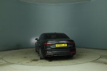 Audi A4 TFSI S LINE BLACK EDITION