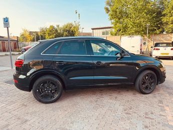 Audi Q3 2.0 TFSI SE S (211bhp) Quattro 5d S Tronic Specs & Dimensions