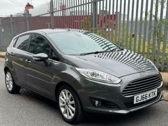 Ford Fiesta 1.0T EcoBoost Titanium Powershift Euro 6 5dr