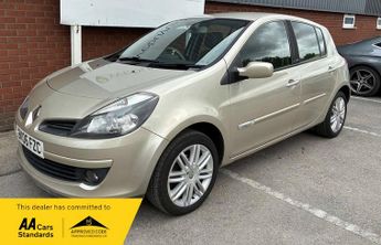 Renault Clio INITIALE 16V