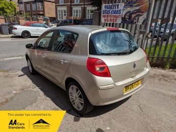Renault Clio INITIALE 16V