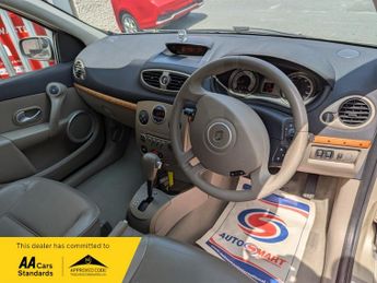 Renault Clio INITIALE 16V