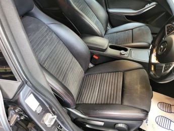 Mercedes CLA CLA 220 D AMG SPORT