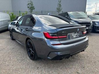 BMW 3 SERIES 2.0 320i M Sport Auto xDrive Euro 6 (s/s) 4dr