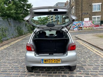Toyota Yaris 