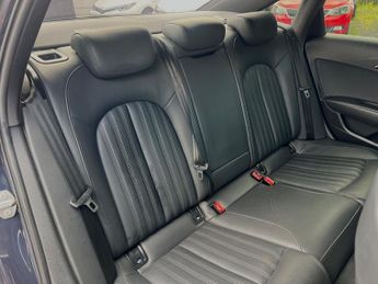 Audi A6 TDI ULTRA S LINE BLACK EDITION