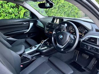 BMW 2 SERIES 220d SPORT