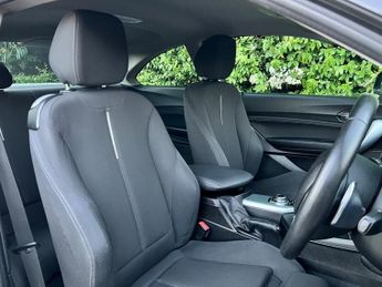 BMW 2 SERIES 220d SPORT