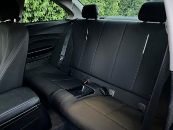 BMW 2 SERIES 220d SPORT