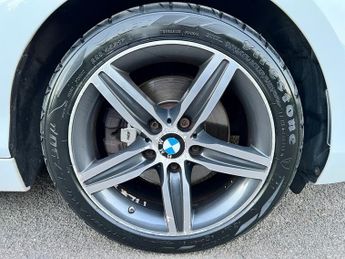 BMW 2 SERIES 220d SPORT