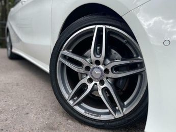 Mercedes-Benz B Class 2.1 B200d AMG Line (Premium) 7G-DCT Euro 6 (s/s) 5dr