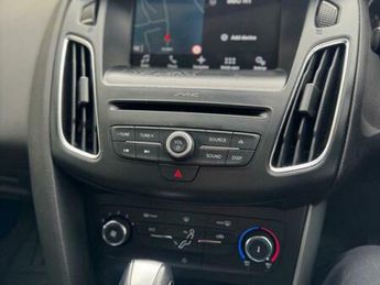 Ford Focus 1.0T EcoBoost Zetec Edition Auto Euro 6 (s/s) 5dr