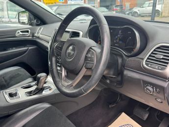 Jeep Grand Cherokee Night Eagle 3.0 Multijet