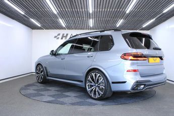 BMW X7 XDRIVE40i M SPORT