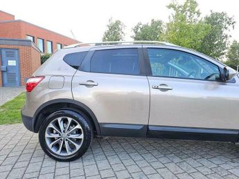Nissan Qashqai 2.0 Tekna CVT 2WD Euro 4 5dr