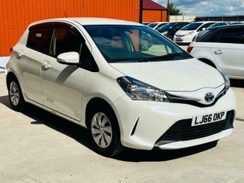 Toyota Yaris 1.33 Dual VVT-i Icon Plus Multidrive S Euro 5 5dr