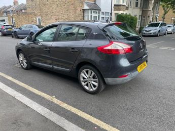 Renault Megane 1.6 16V I-Music Hatchback 5dr Petrol Manual Euro 5 (100 ps)