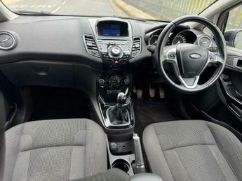 Ford Fiesta 1.0T EcoBoost Titanium Euro 6 (s/s) 5dr