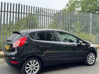 Ford Fiesta 1.0T EcoBoost Titanium Euro 6 (s/s) 5dr