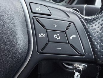 Mercedes E Class E220 BLUETEC SE