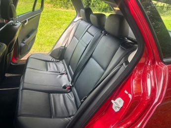 Mercedes C Class C180 BLUEEFFICIENCY EXECUTIVE SE FULL SERVICE HISTORY WITH WADD 