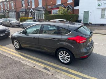 Ford Focus TITANIUM