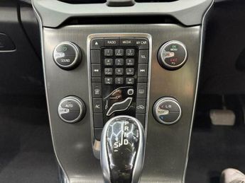 Volvo V40 1.6 D2 SE Powershift Euro 5 (s/s) 5dr