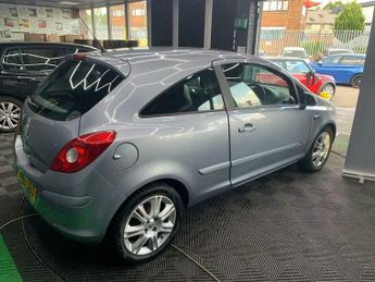Vauxhall Corsa 1.4i 16v Design 3dr (a/c)