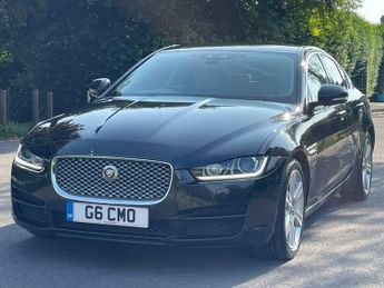 Jaguar XE 2.0d Portfolio Auto Euro 6 (s/s) 4dr