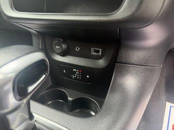 Citroen C3 PURETECH FLAIR S/S