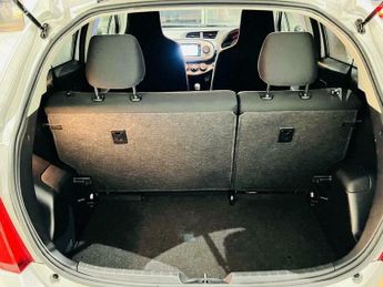 Toyota Yaris 1.33 Dual VVT-i TR Multidrive S Euro 5 5dr