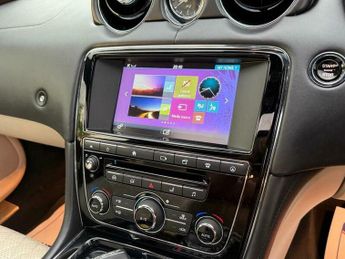 Jaguar XJ 3.0d V6 Portfolio Auto Euro 6 (s/s) 4dr