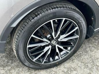 Toyota C-HR 1.8 VVT-h Excel CVT Euro 6 (s/s) 5dr