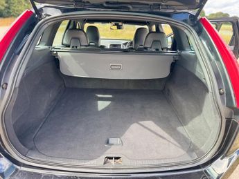 Volvo XC60 D4 R-DESIGN NAV