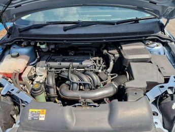 Ford Focus 1.6 Zetec Climate 5dr
